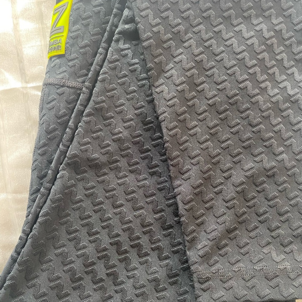 Zumba Fitness Black Leggings - Picture 5 of 7
